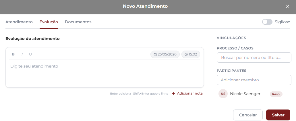 Janela de atendimento com a aba Evolução ativa, exibindo o título Evolução do atendimento, o editor de nota com barra de formatação B/I/U, chips de data e hora, área Digite seu atendimento, botão Adicionar nota e a coluna lateral de Vinculações à direita