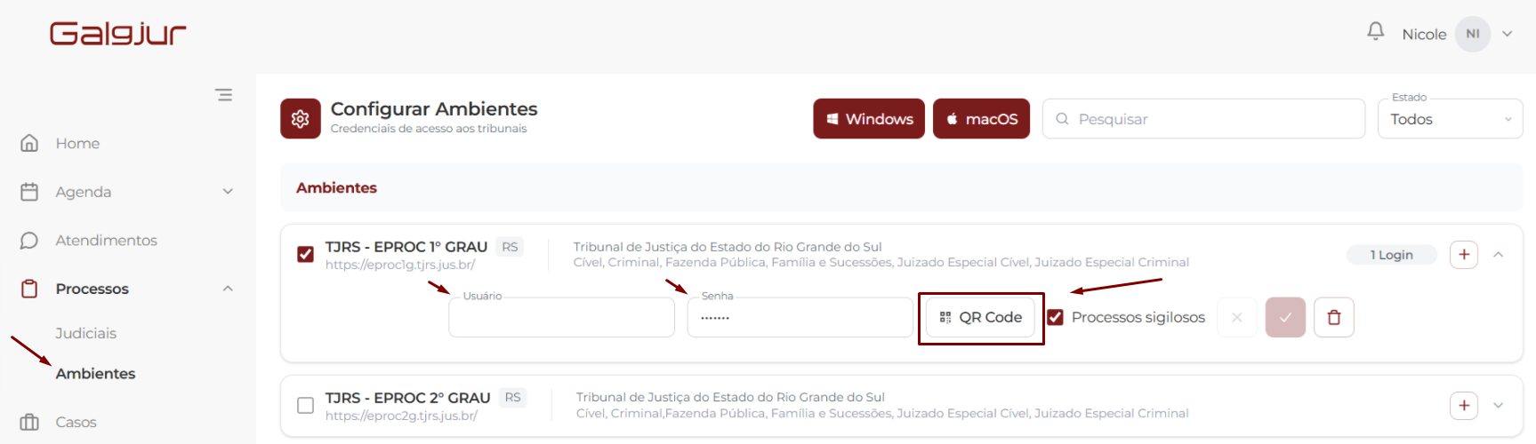 Tela Configurar Ambientes do Galgjur com o card TJRS - EPROC 1º GRAU expandido, exibindo a linha de credencial com os campos Usuário e Senha em destaque, o botão QR Code destacado em vermelho ao lado, a checkbox Processos sigilosos marcada e os botões de ação (cancelar, salvar, excluir) à direita