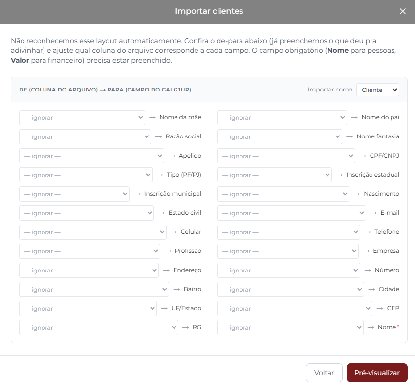 Janela Importar clientes com o aviso 'Não reconhecemos esse layout automaticamente. Confira o de-para abaixo (já preenchemos o que deu pra adivinhar) e ajuste qual coluna do arquivo corresponde a cada campo', seletor Importar como Cliente no canto superior direito, e duas colunas de dropdowns relacionando cada coluna do arquivo (à esquerda) aos campos do Galgjur (Nome da mãe, Razão social, Apelido, Tipo PF/PJ, RG, Nome do pai, Nome fantasia, CPF/CNPJ, Nascimento, E-mail, Telefone, Endereço, Cidade, CEP, Nome com asterisco vermelho indicando obrigatório etc.), com botões Voltar e Pré-visualizar no rodapé