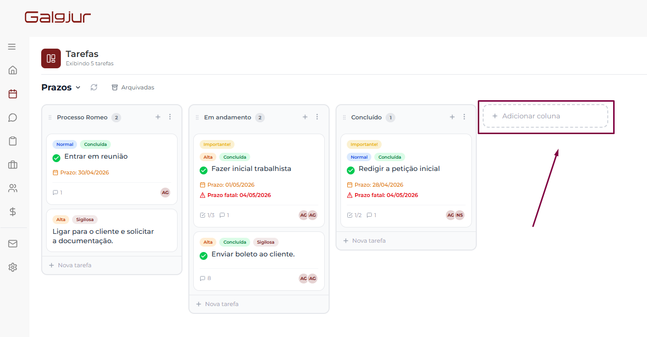Tela do quadro Kanban com as colunas Processo Romeo, Em andamento e Concluído, e o placeholder + Adicionar coluna destacado à direita para criar uma nova coluna